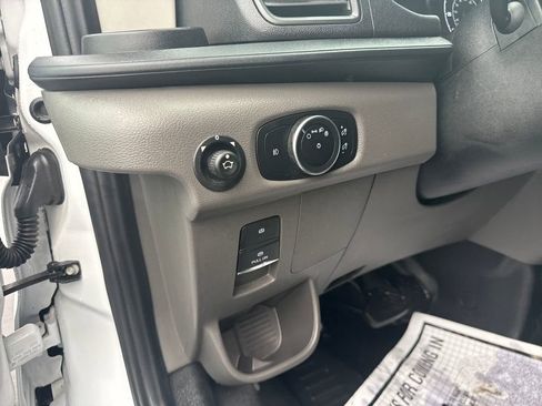 Used 2024 Ford Transit 250 Low Roof w/ Exterior Upgrade Package image 30