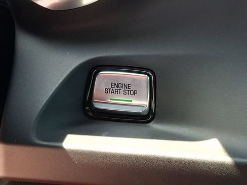 Used 2019 Chevrolet Camaro ZL1 RWD image 22