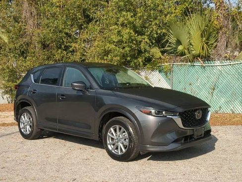 Used 2025 MAZDA CX-5 AWD 2.5 S w/ Select Package image 2