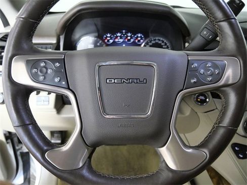 Used 2015 GMC Yukon Denali w/ Touring Package image 22