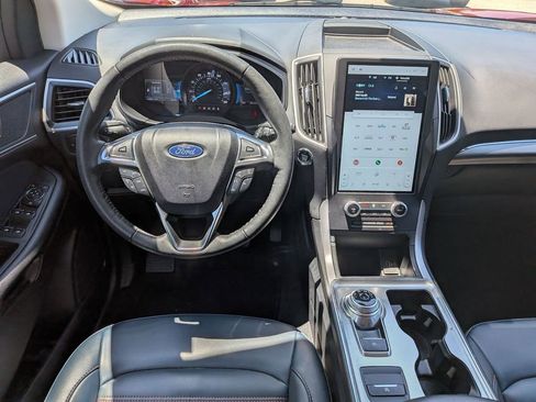 Used 2022 Ford Edge SEL w/ Sport Appearance Package AWD/4WD image 18