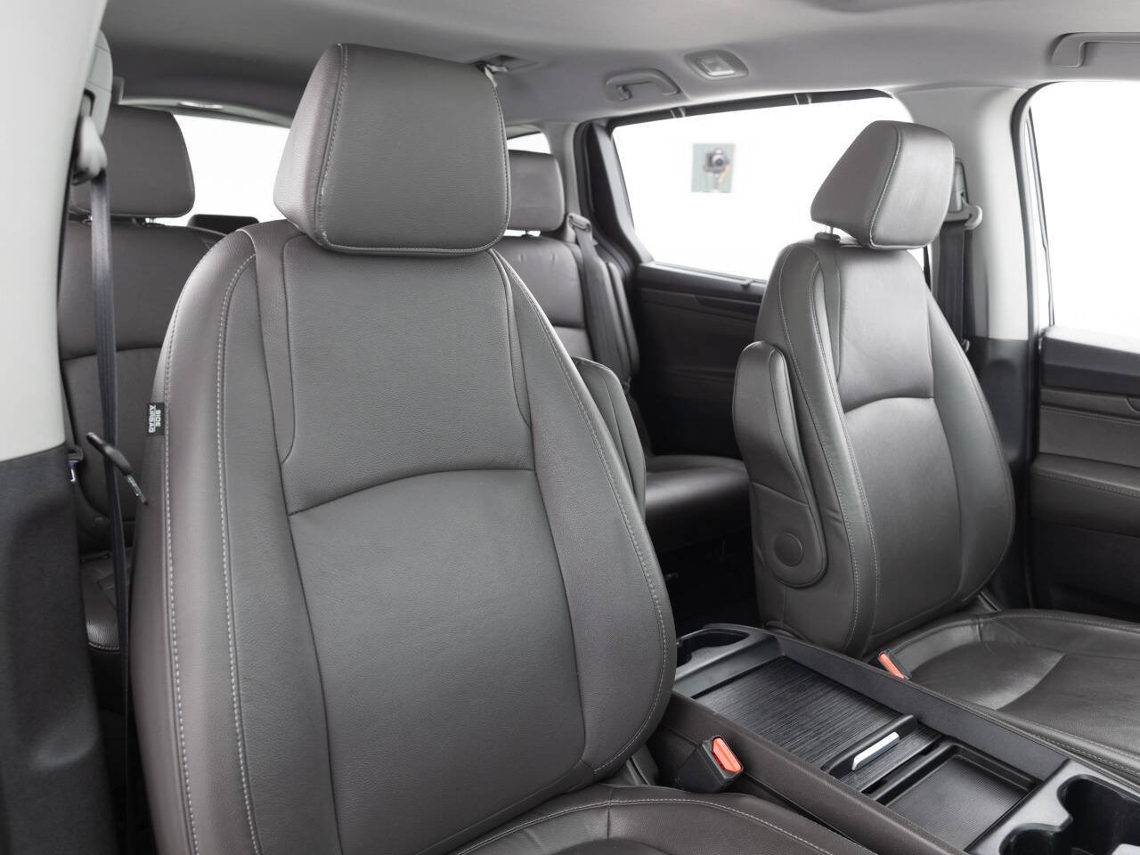 Used 2021 Honda Odyssey EX-L image 26