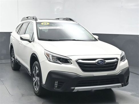 Used 2022 Subaru Outback Limited image 4