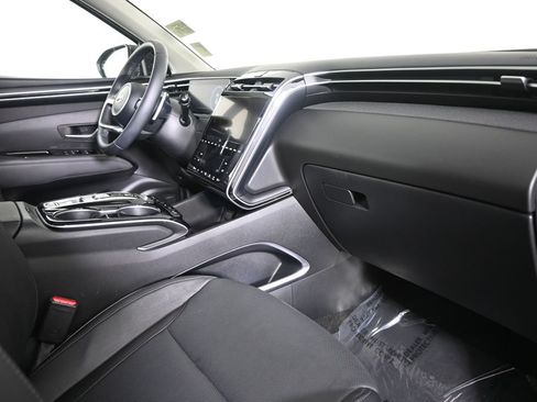 Used 2022 Hyundai Tucson Limited AWD/4WD image 15
