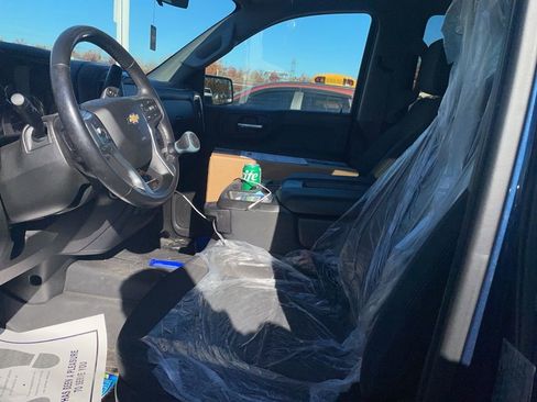 Used 2019 Chevrolet Silverado 1500 LT w/ All-Star Edition image 12