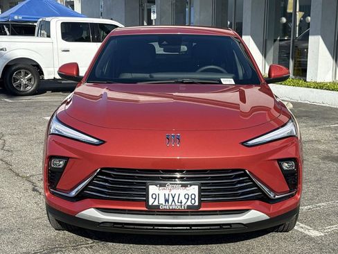 Used 2024 Buick Envista Preferred w/ Advanced Safety Package image 7