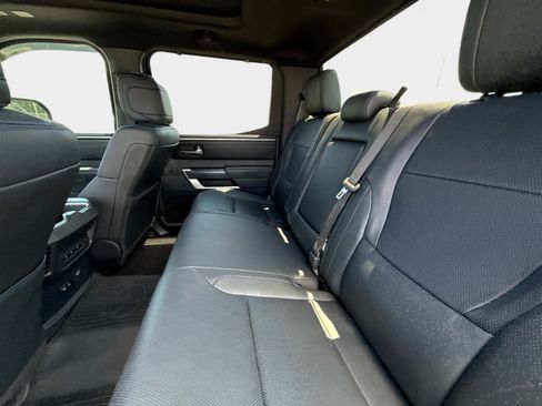 Used 2023 Toyota Tundra Platinum AWD/4WD image 15