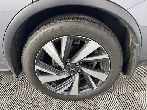 Used 2023 Nissan Murano SL w/ SL Moonroof Package FWD image 13