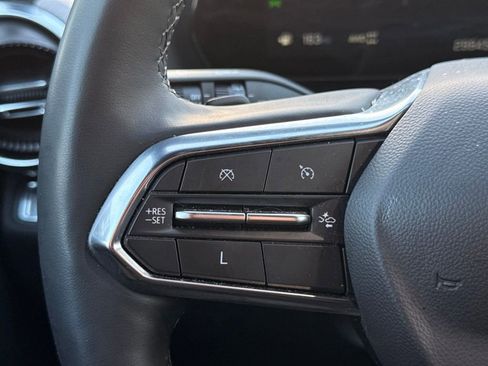 Used 2025 Chevrolet Equinox LT w/ Convenience Package II image 29