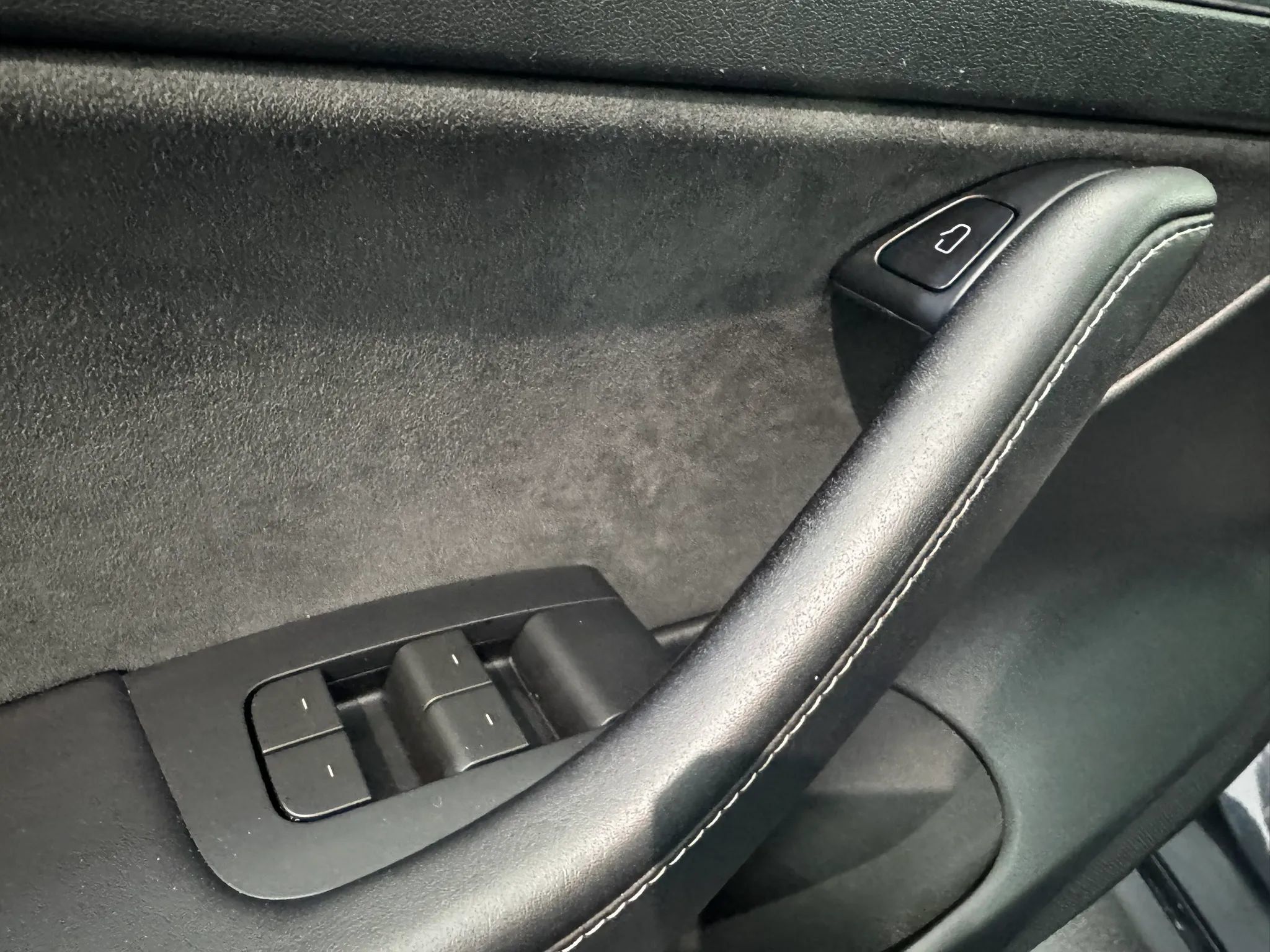 Used 2023 Tesla Model 3 Standard Range RWD image 22