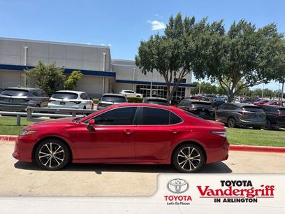 Used 2020 Toyota Camry SE w/ Convenience Package