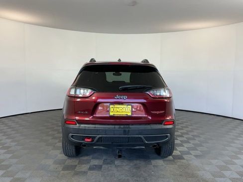 Used 2019 Jeep Cherokee Trailhawk AWD/4WD image 6