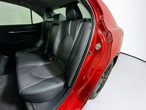 Used 2021 Toyota Camry XSE image 26