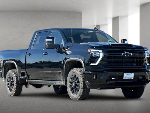 New 2026 Chevrolet Silverado 2500 High Country w/ Midnight Edition image 2