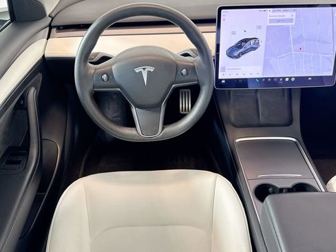 Used 2021 Tesla Model 3 Performance image 19