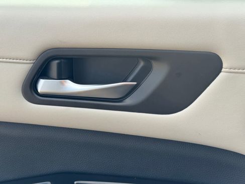 Certified 2022 Nissan Pathfinder SV image 20