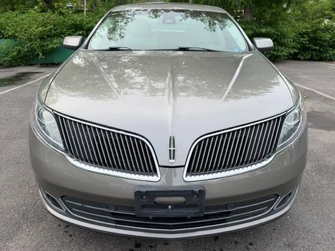 Used 2016 Lincoln MKS AWD w/ Equipment Group 101A image 2