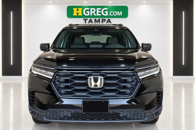 Used 2023 Honda Pilot Sport image 7