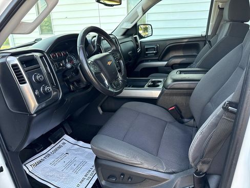 Used 2018 Chevrolet Silverado 1500 LT w/ All Star Edition AWD/4WD image 18