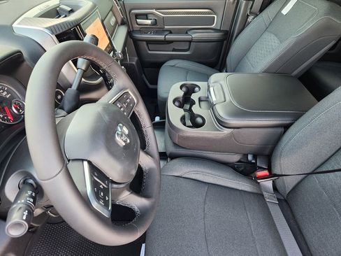 New 2026 RAM 2500 Big Horn AWD/4WD image 10