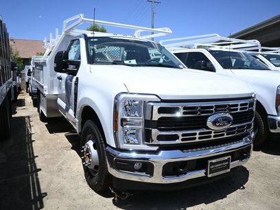 New 2026 Ford F350 XL w/ XL Chrome Package