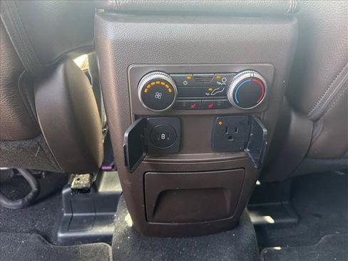Used 2023 Ford Explorer King Ranch w/ Technology Package RWD image 16