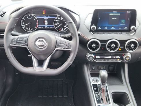 Used 2024 Nissan Sentra SR FWD image 21