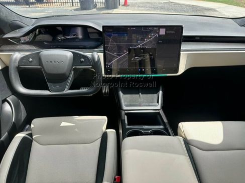 Used 2026 Tesla Model S Plaid AWD/4WD image 23