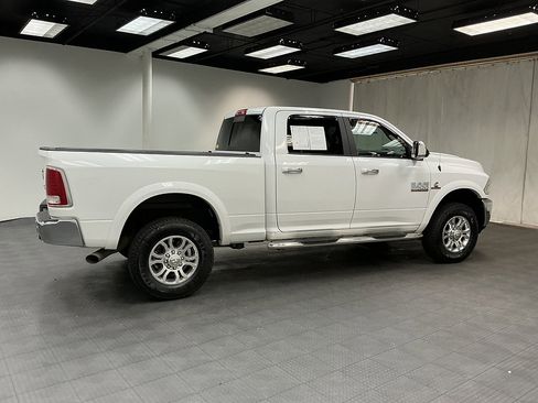 Used 2017 RAM 2500 Laramie AWD/4WD image 6