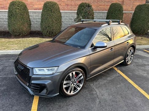 Used 2018 Audi SQ5 Prestige w/ Prestige Package image 27