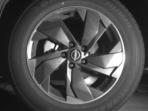 Used 2025 Nissan Rogue SV image 12