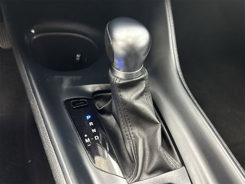 Used 2021 Toyota C-HR LE image 27