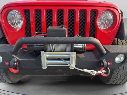Used 2021 Jeep Wrangler Unlimited Sport image 13
