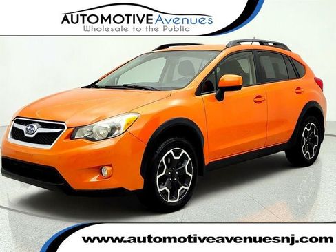 Used 2014 Subaru Crosstrek 2.0i Limited w/ Popular Package #1 AWD/4WD image 1
