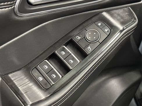 Used 2021 Nissan Rogue SL w/ Premium Package image 29