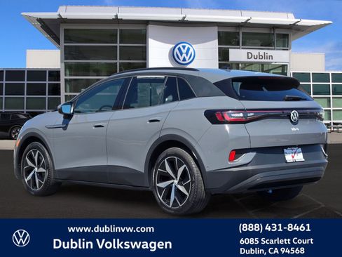 Certified 2023 Volkswagen ID.4 Pro S RWD image 6