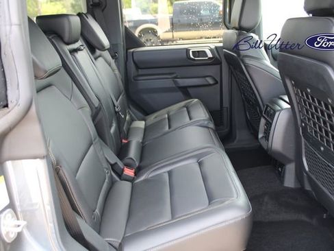 New 2026 Ford Bronco Badlands image 9