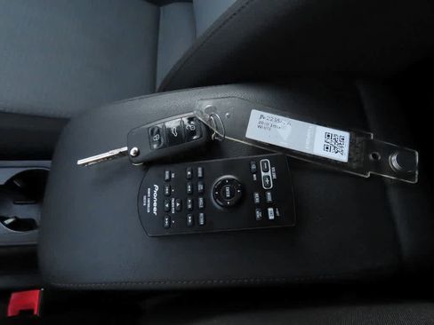 Used 2018 Volkswagen Jetta S w/ Cold Weather Package image 23