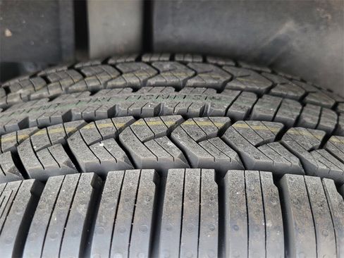 Used 2024 Buick Encore GX Sport Touring image 32