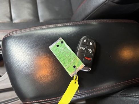 Used 2023 Dodge Durango GT image 11