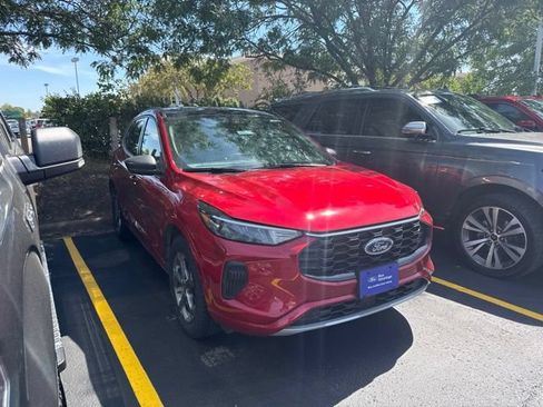Certified 2024 Ford Escape ST-Line w/ Tech Pack #1 AWD/4WD image 1