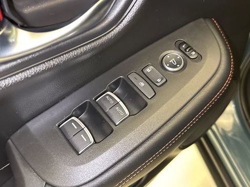 Certified 2024 Honda HR-V Sport image 19