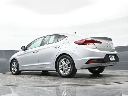 Used 2019 Hyundai Elantra SEL image 41