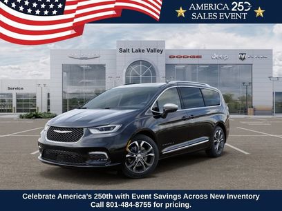 New 2026 Chrysler Pacifica Pinnacle