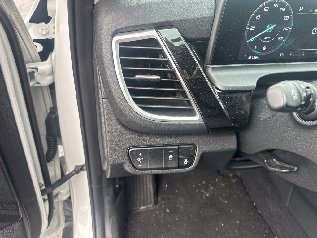 Used 2024 Kia Seltos S AWD/4WD image 18