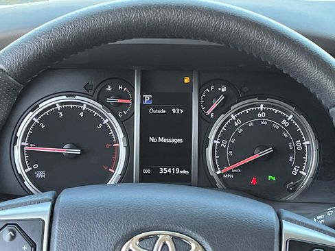 Used 2024 Toyota 4Runner Limited AWD/4WD image 13