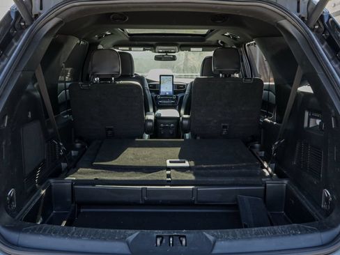 Used 2023 Ford Explorer ST w/ Equipment Group 401A AWD/4WD image 19
