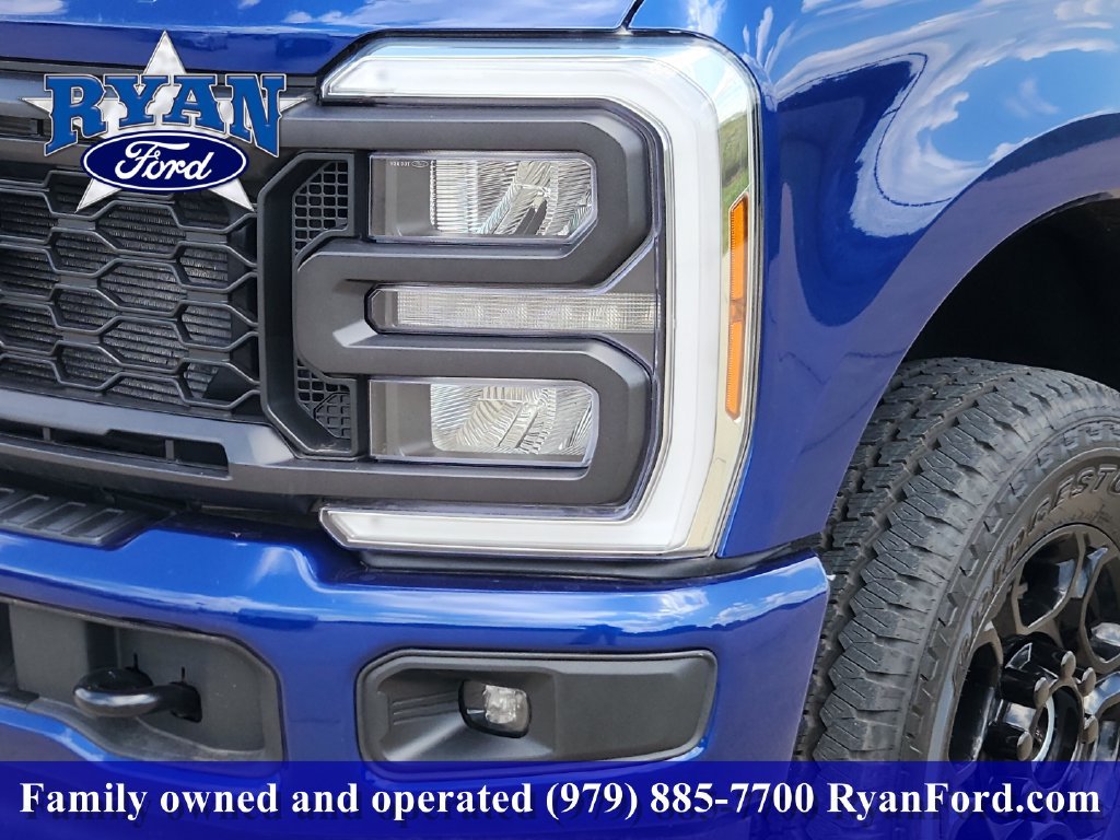New 2026 Ford F250 XL w/ STX Appearance Package AWD/4WD image 6