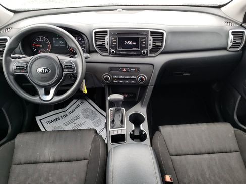 Used 2017 Kia Sportage LX image 10