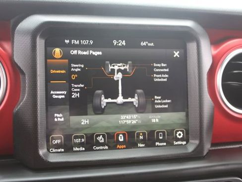 Used 2022 Jeep Wrangler Unlimited Rubicon w/ LED Lighting Group AWD/4WD image 28